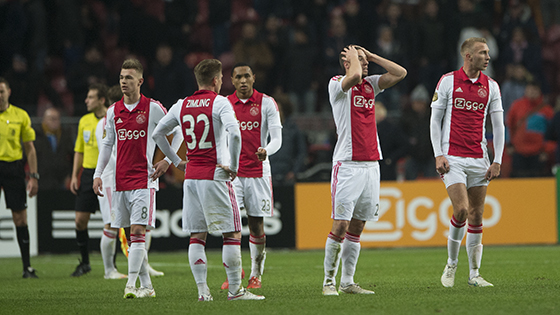 中场调度尤 中场调度尤